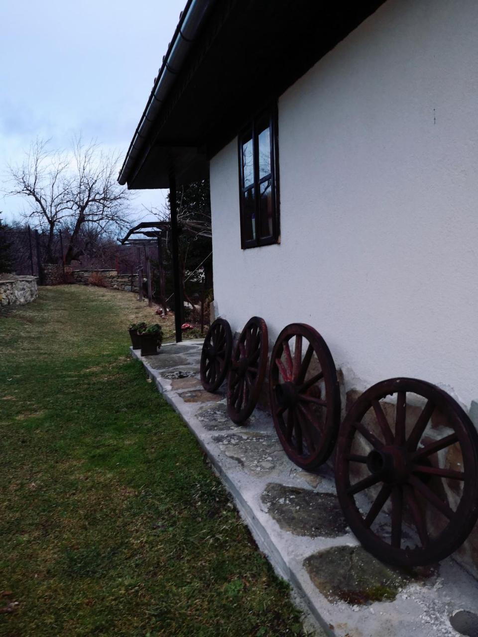 Къща За Гости Ножери Tryavna Exterior photo